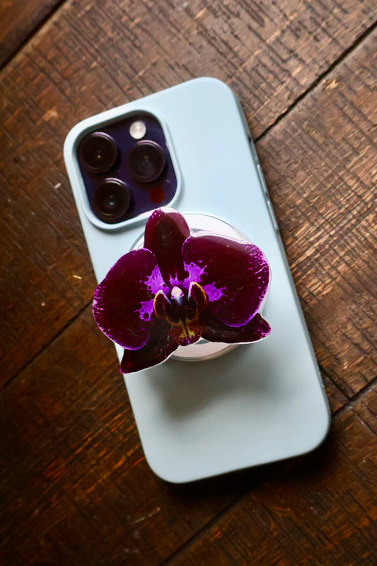 Royal Purple Orchid Magsafe Grip